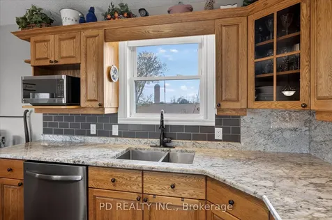 306 Cottingham Road Kawartha Lakes ON K0L 2W0