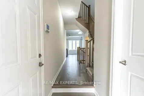 36 Pelican Lane Hamilton ON L8K 0A4