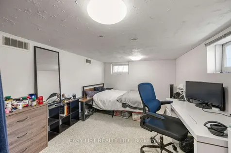 550 Brock Street Kingston ON K7L 1V2