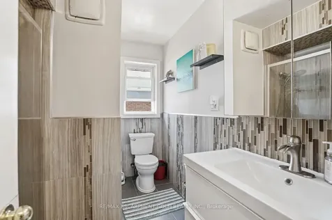 42 Sunnylea Drive St. Catharines ON L2M 5Z8