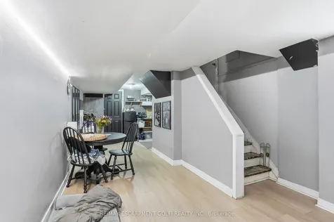 42 Sunnylea Drive St. Catharines ON L2M 5Z8