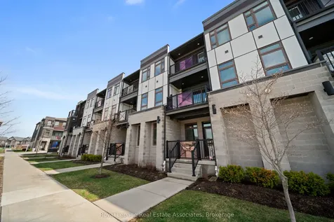 155 Thomas Slee Drive Kitchener ON N2P 2X5