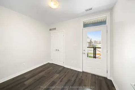 155 Thomas Slee Drive Kitchener ON N2P 2X5