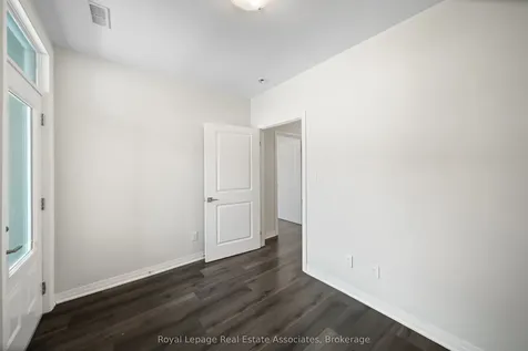 155 Thomas Slee Drive Kitchener ON N2P 2X5