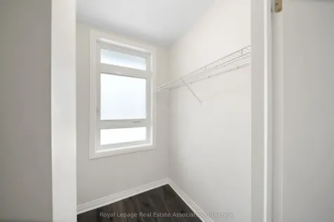 155 Thomas Slee Drive Kitchener ON N2P 2X5
