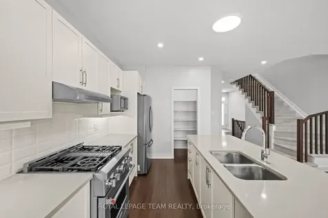 539 Honeylocust Avenue Kanata ON K2V 0L8