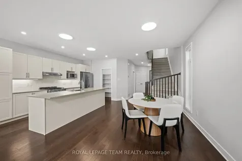 539 Honeylocust Avenue Kanata ON K2V 0L8