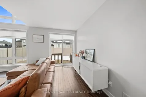 539 Honeylocust Avenue Kanata ON K2V 0L8