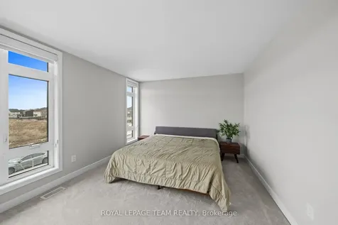 539 Honeylocust Avenue Kanata ON K2V 0L8