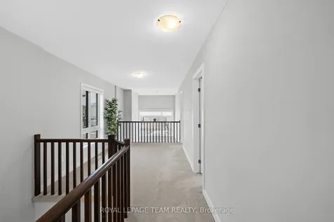 539 Honeylocust Avenue Kanata ON K2V 0L8