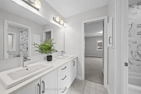 539 Honeylocust Avenue Kanata ON K2V 0L8