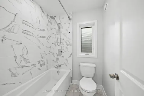 539 Honeylocust Avenue Kanata ON K2V 0L8