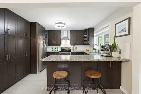 60 Avenue Road Cambridge ON N1R 1B6