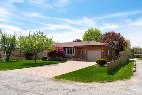 6 Harcove Street St. Catharines ON L2N 1W8