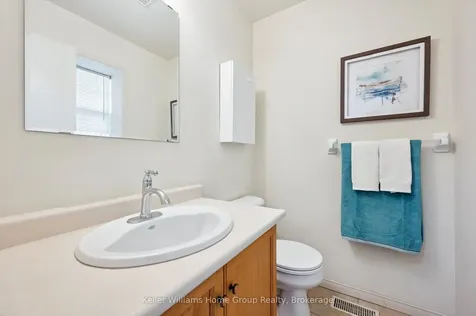 18 Silversmith Court Guelph ON N1G 5C1