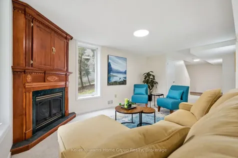 18 Silversmith Court Guelph ON N1G 5C1