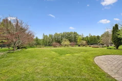 18 Silversmith Court Guelph ON N1G 5C1