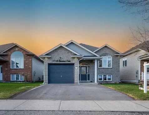 375 St Lawrence Drive Welland ON L3C 7H7
