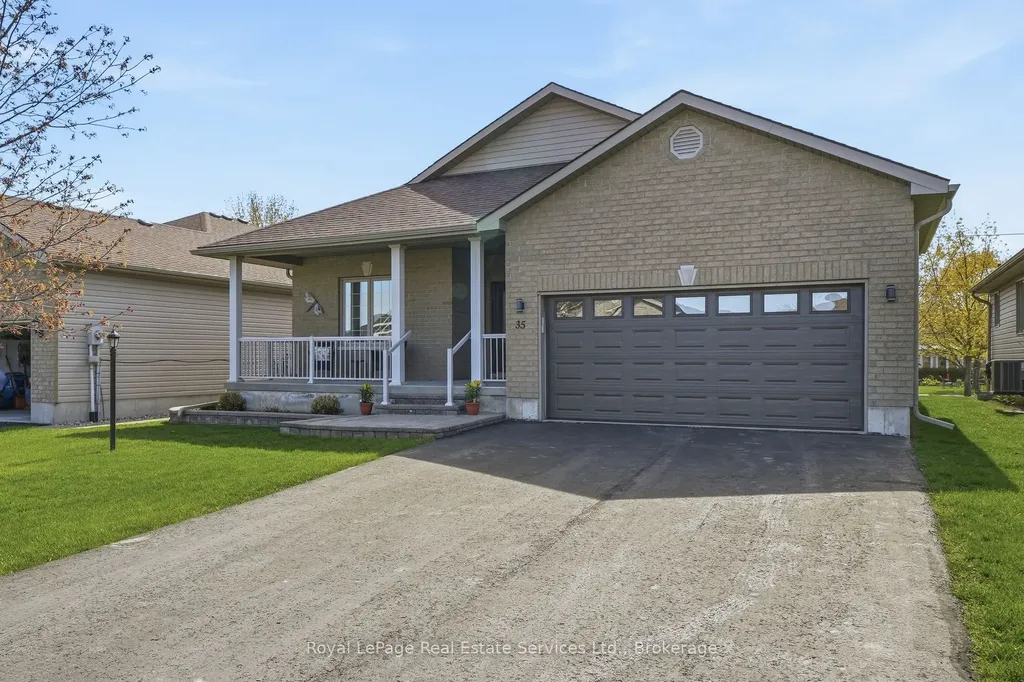 35 Maplehurst Crescent Prince Edward County ON K0K 3L0