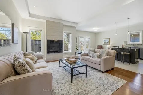 35 Maplehurst Crescent Prince Edward County ON K0K 3L0