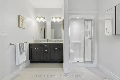 35 Maplehurst Crescent Prince Edward County ON K0K 3L0