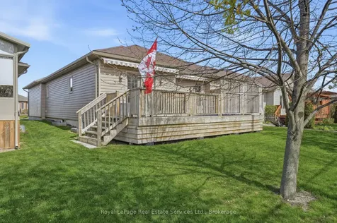 35 Maplehurst Crescent Prince Edward County ON K0K 3L0