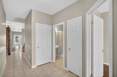 9 Manitoulin Trail Hamilton ON L9B 2X8