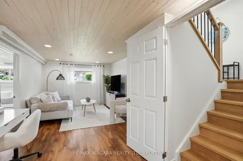 129 Elma Street St. Catharines ON L2N 6A1