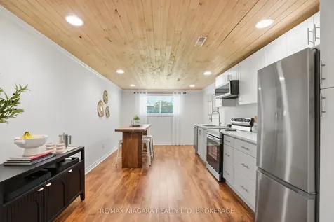 129 Elma Street St. Catharines ON L2N 6A1