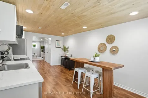 129 Elma Street St. Catharines ON L2N 6A1