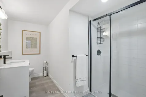 129 Elma Street St. Catharines ON L2N 6A1