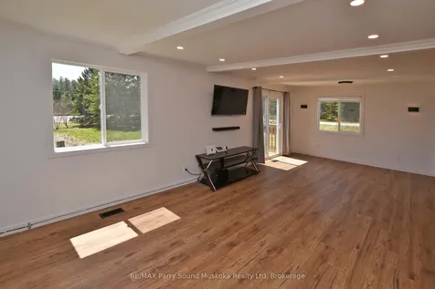 582 Turtle Lake Road Seguin ON P0C 1J0
