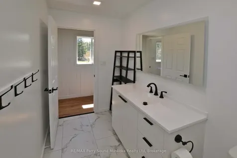 582 Turtle Lake Road Seguin ON P0C 1J0