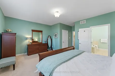 82 Axel Crescent Kanata ON K2V 0K4
