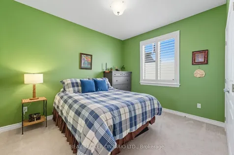 82 Axel Crescent Kanata ON K2V 0K4