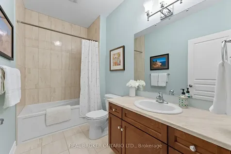 82 Axel Crescent Kanata ON K2V 0K4