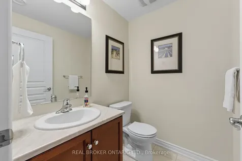 82 Axel Crescent Kanata ON K2V 0K4