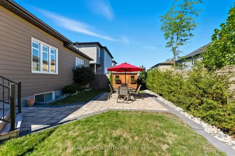82 Axel Crescent Kanata ON K2V 0K4