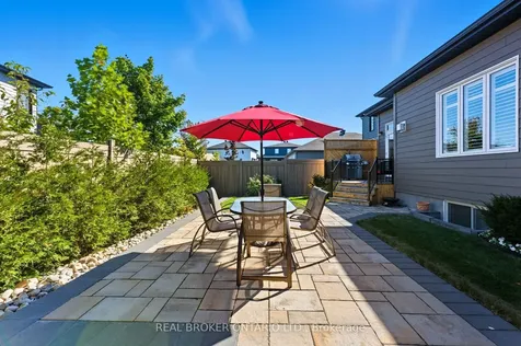 82 Axel Crescent Kanata ON K2V 0K4