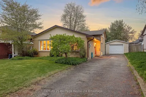1004 Nesbitt Crescent Woodstock ON N4S 7P1