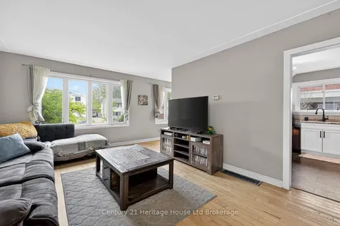 1004 Nesbitt Crescent Woodstock ON N4S 7P1