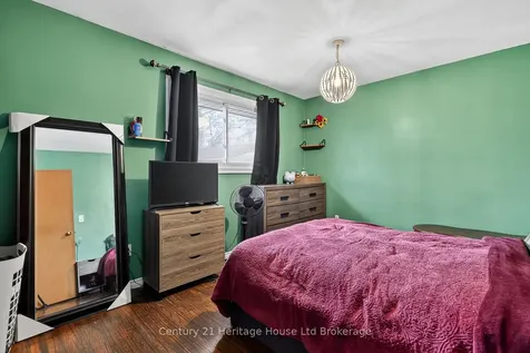 1004 Nesbitt Crescent Woodstock ON N4S 7P1