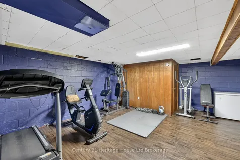 1004 Nesbitt Crescent Woodstock ON N4S 7P1