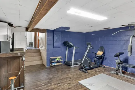 1004 Nesbitt Crescent Woodstock ON N4S 7P1