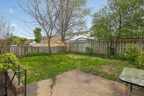 1004 Nesbitt Crescent Woodstock ON N4S 7P1