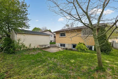 1004 Nesbitt Crescent Woodstock ON N4S 7P1