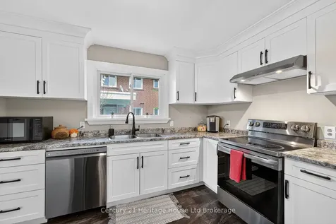 1004 Nesbitt Crescent Woodstock ON N4S 7P1
