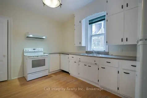 12 Clarence Place Kitchener ON N2H 2L2