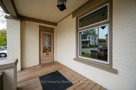 12 Clarence Place Kitchener ON N2H 2L2