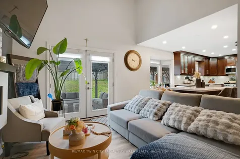 26 Telfer Court Cambridge ON N1T 1G3
